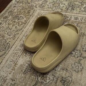 Yeezy slides